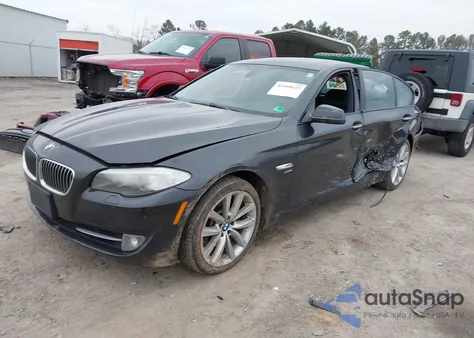 2011 BMW 535I xDrive z USA, uszkodzony, nr VIN WBAFU7C55BC879413